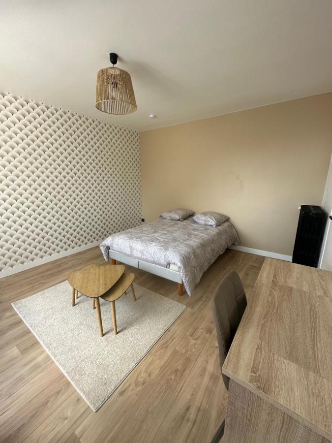 Le Madeleine - Cosy & Renove - Face Tram Apartment Orleans Bagian luar foto